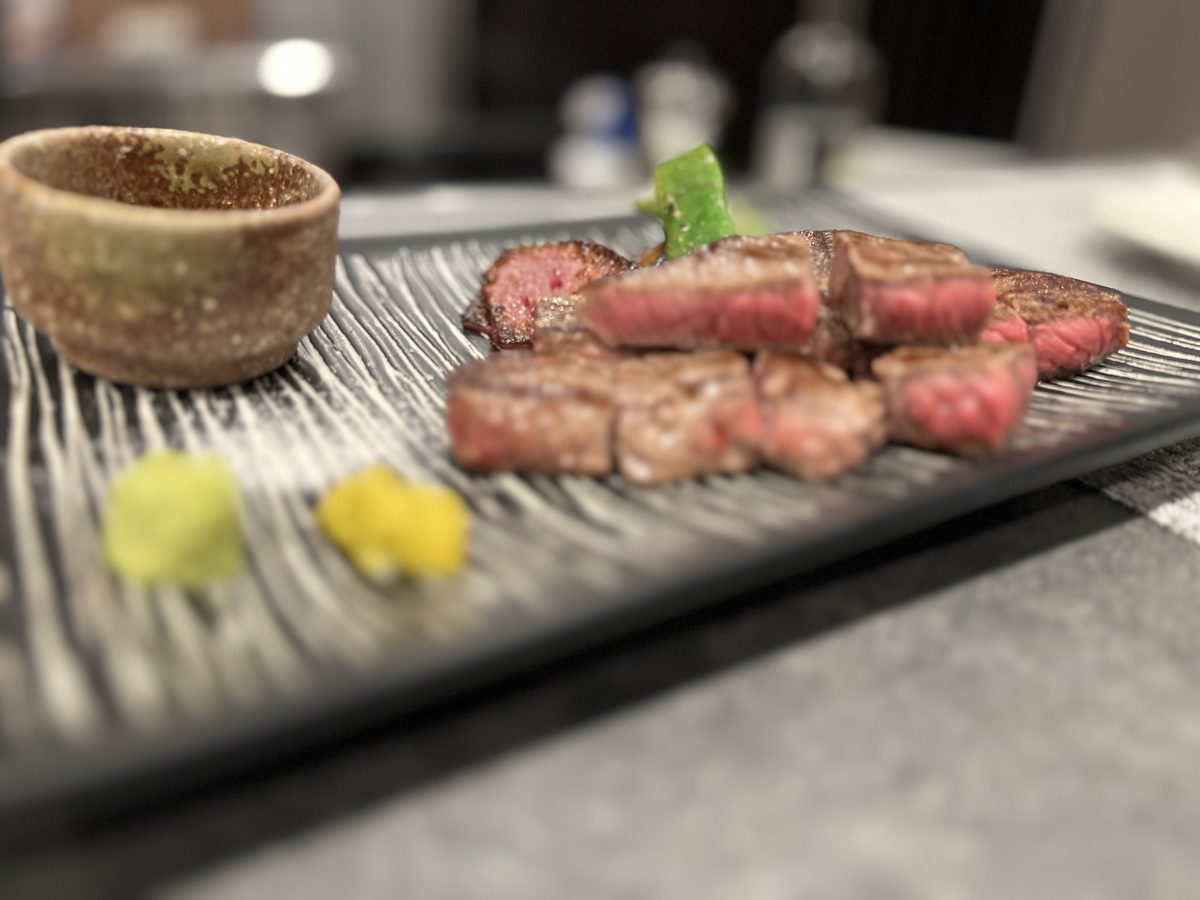 八七まる 黒毛和牛赤身ステーキ