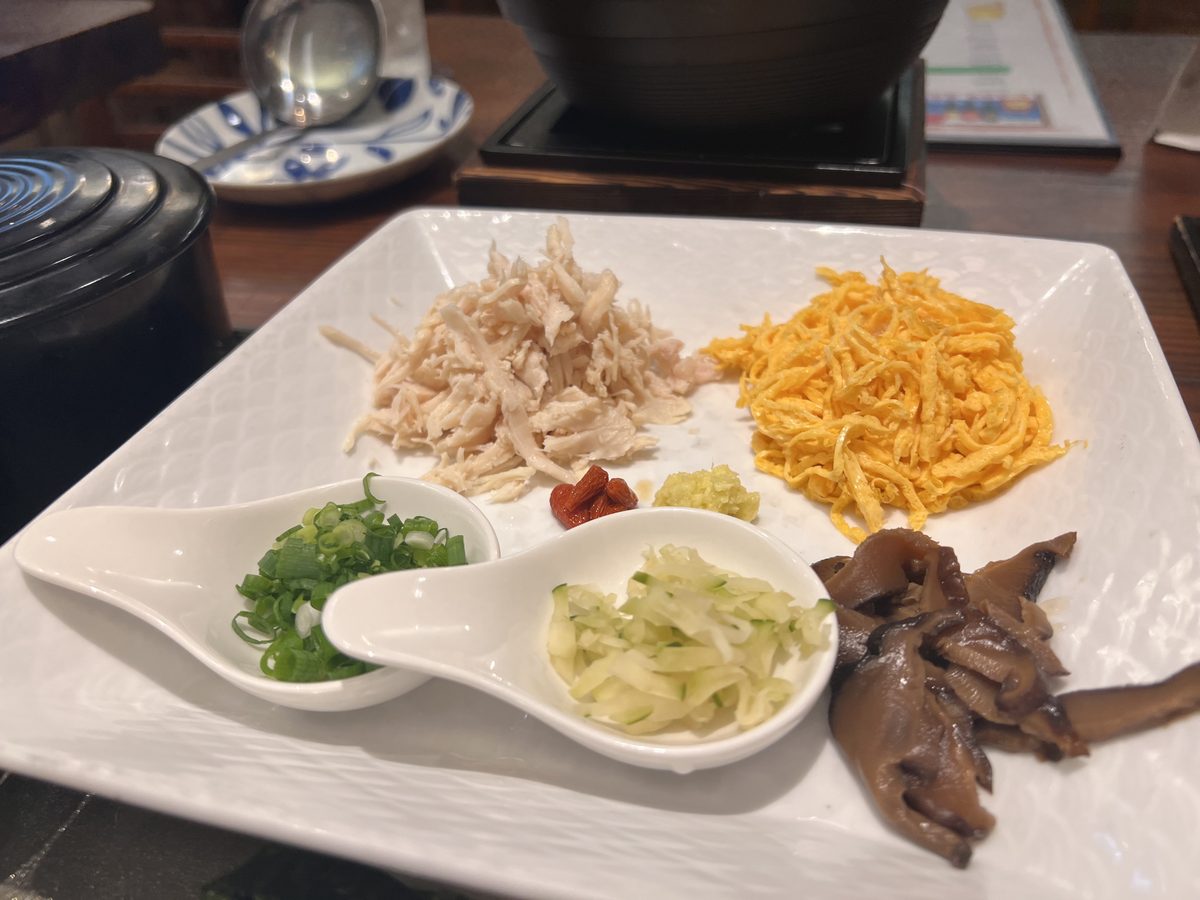 瀬里奈 鶏飯の具