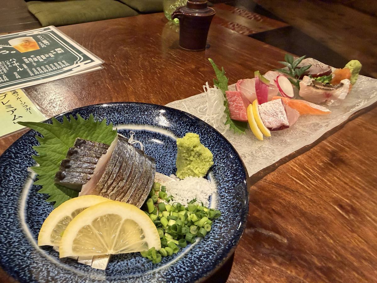 西中洲 海鮮酒場 すぅ。 わさび塩で食べるしめ鯖