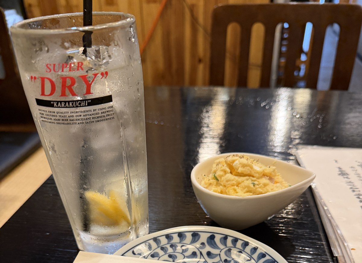 居酒屋ICHIDAN レモンサワーとお通しのポテトサラダ