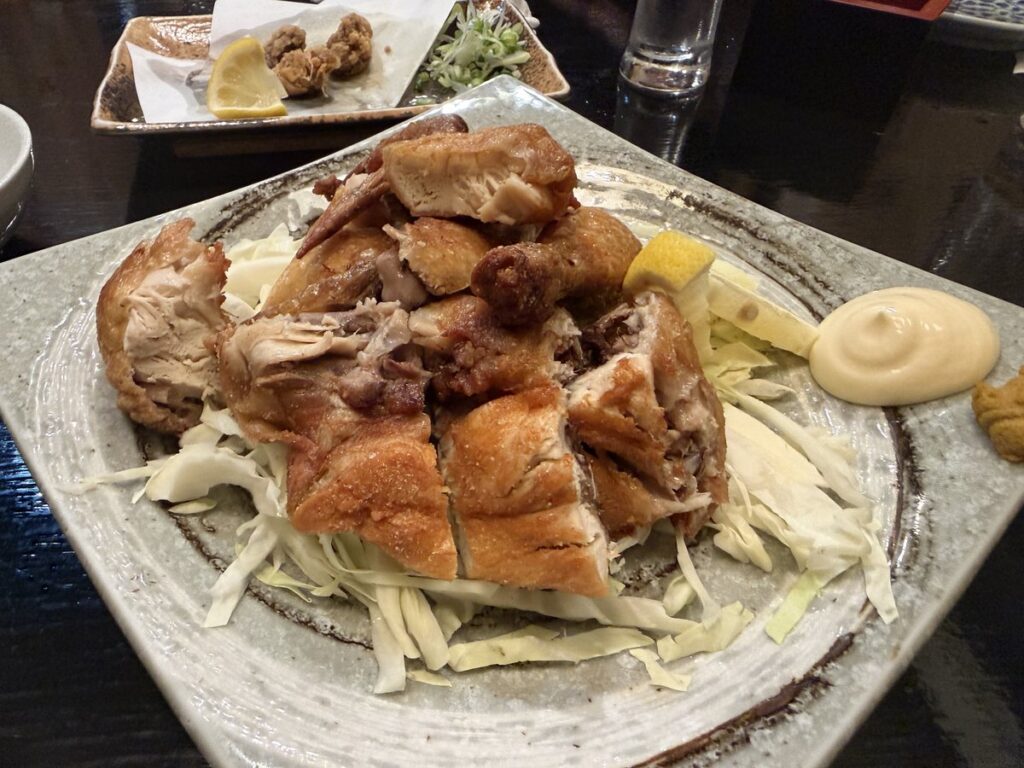 居酒屋ICHIDAN 若鶏半身揚げ 皮がパリパリ