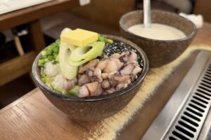 月島もんじゃ もへじ 町田 イカ墨もんじゃの生地