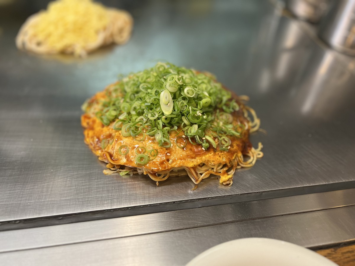 お好み焼き 長田屋 焼き上がったお好み焼き