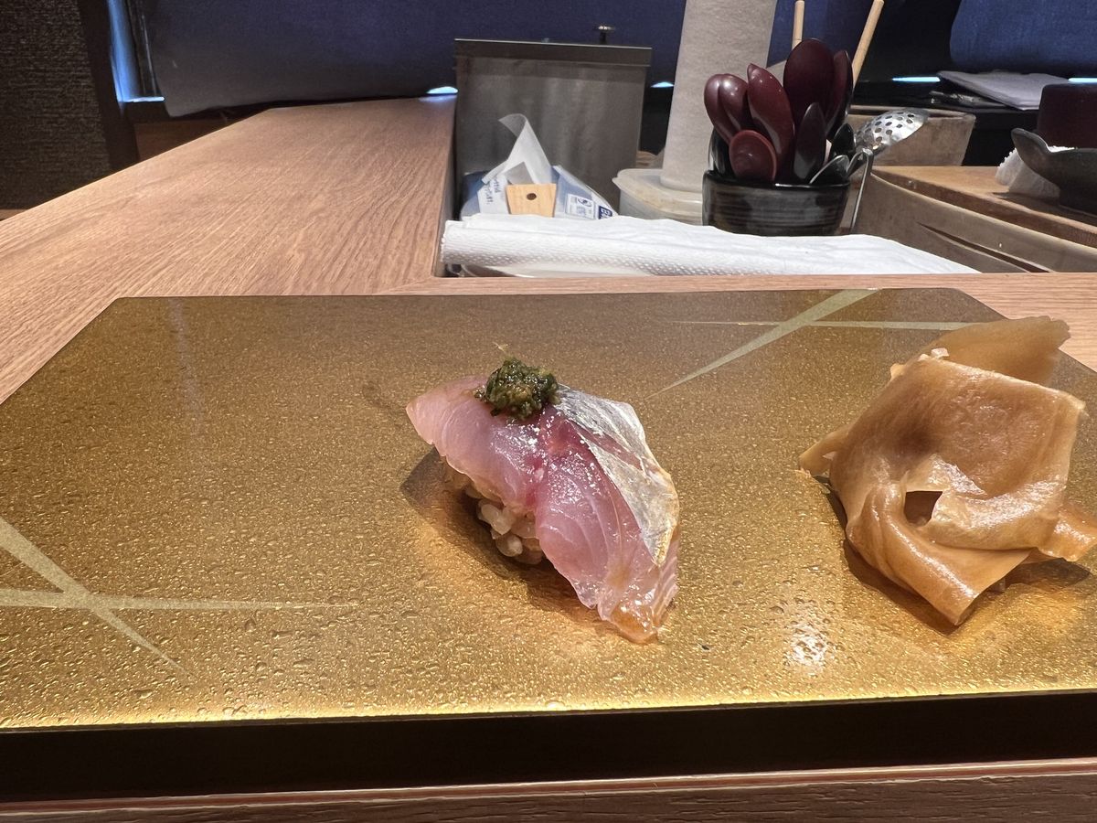 立川すしなんば 白身の握り